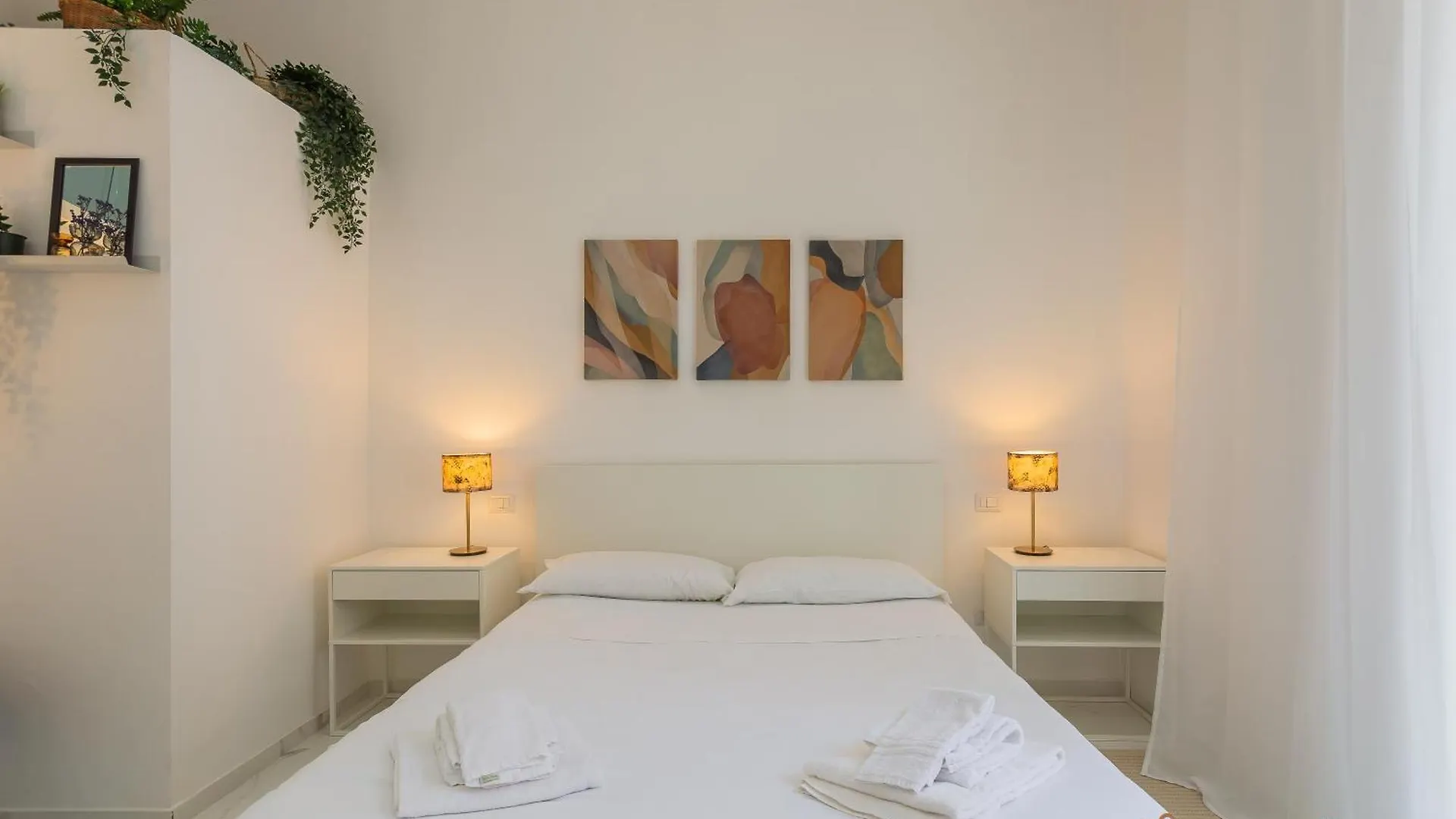 Alina Apartment By Apulia Accommodation Bari